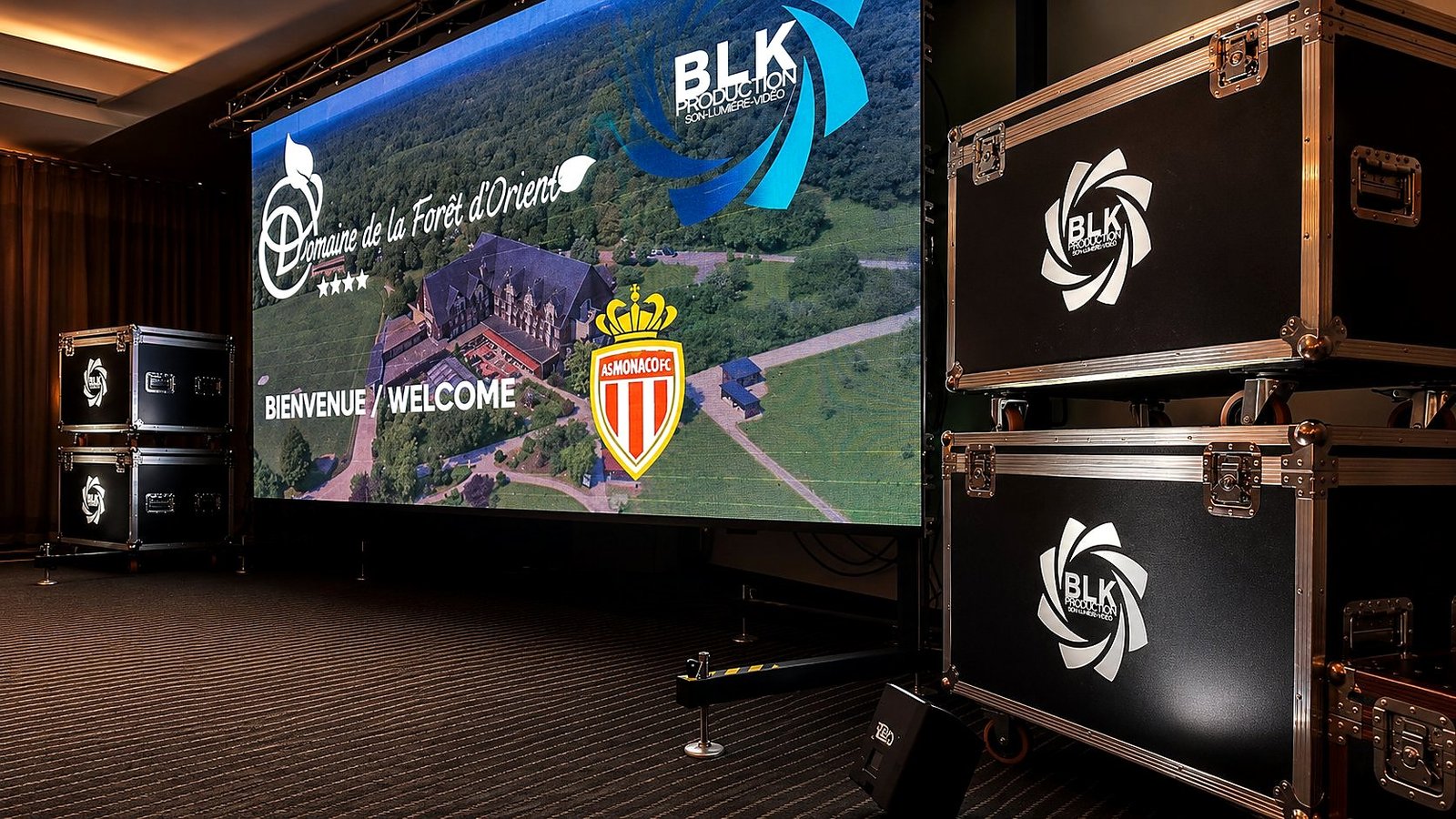 Séminaire AS Monaco équipe de Ligue 1 au Domaine de la Forêt d'Orient, écran LED corporate avec flight cases BLK Production
