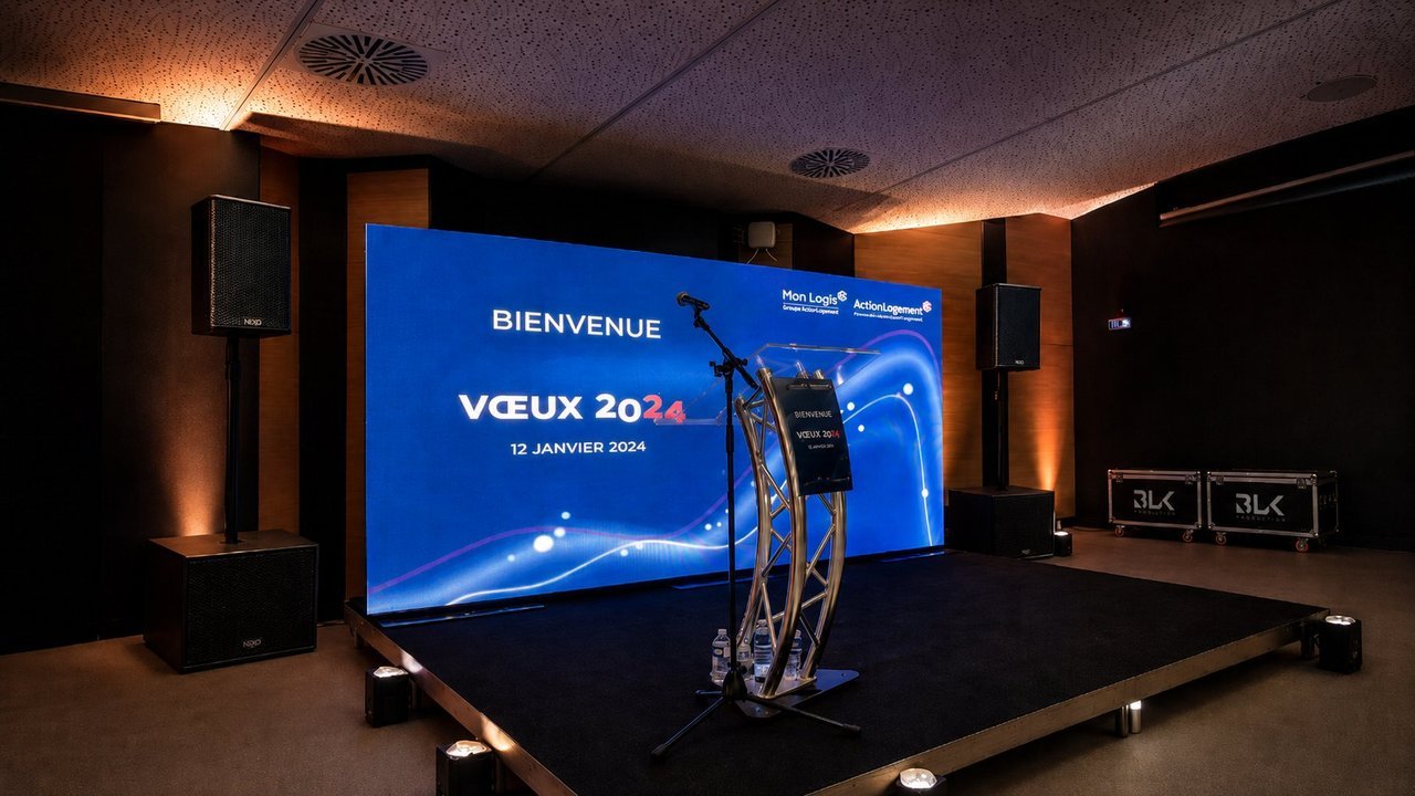 Cérémonie des vœux 2024 Mon Logis Action Logement, écran LED grand format, scène et podium acrylique par BLK Production